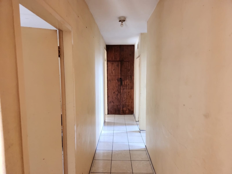 3 Bedroom Property for Sale in Rustenburg Central North West